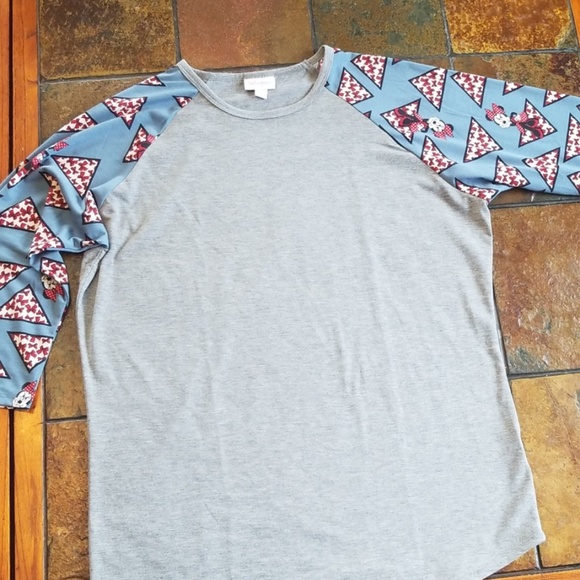 LuLaRoe Tops - LulaRoe Disney Minnie, Randy top (rePosh)